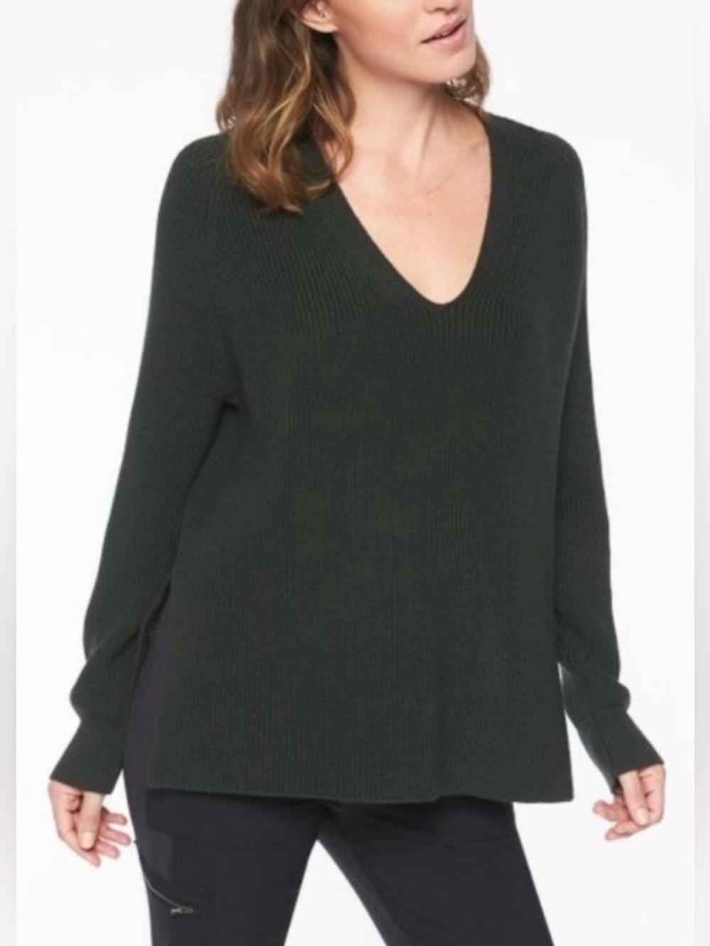 Athleta Dark Green Extra Fine Merino Wool Ribbed Oversized V-Neck Sweater M